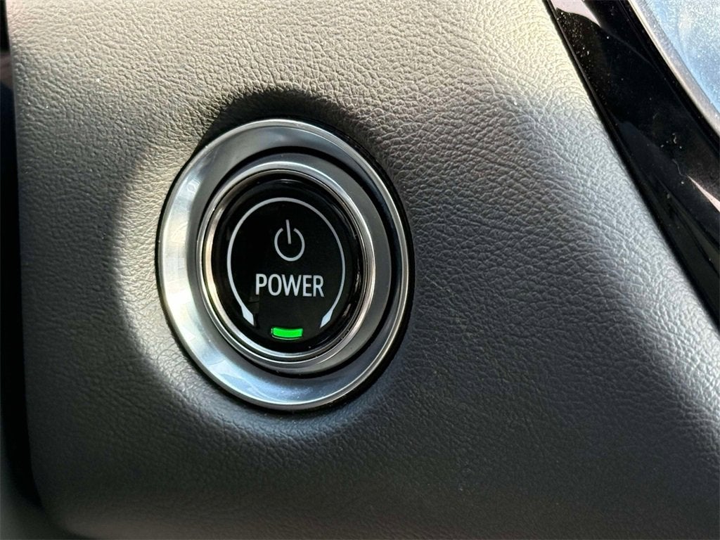 2023 Cadillac LYRIQ Luxury