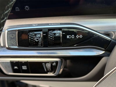 2023 Cadillac LYRIQ Luxury