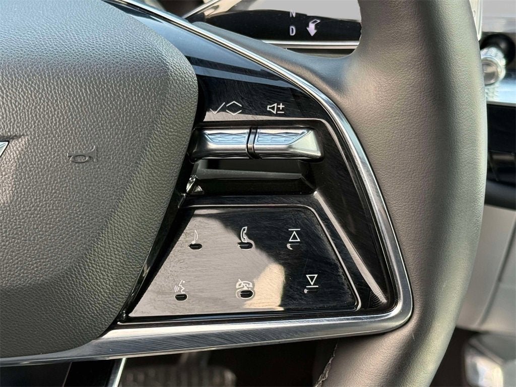 2023 Cadillac LYRIQ Luxury