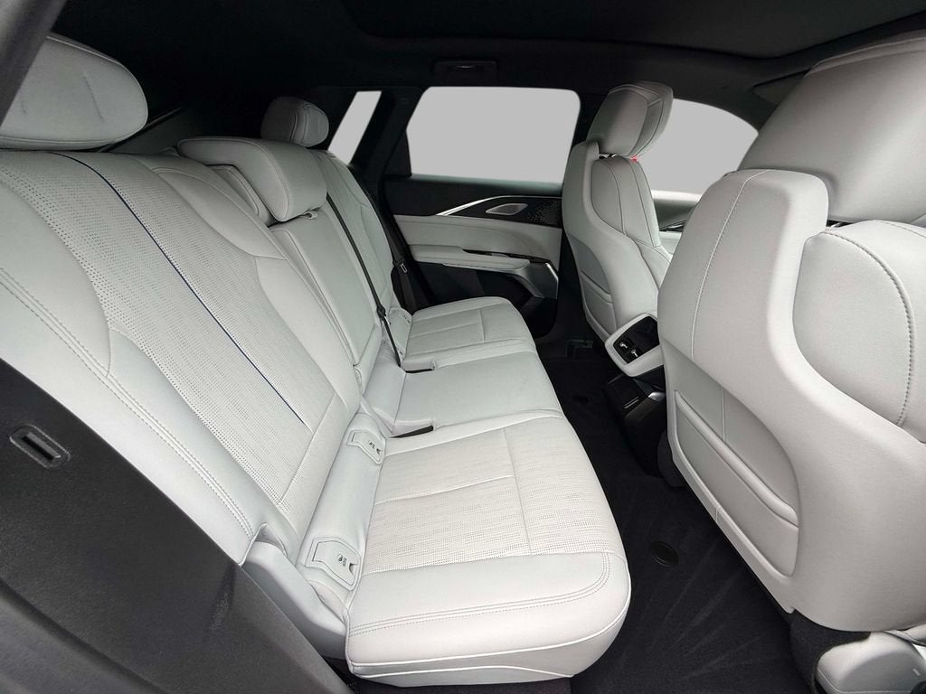 2023 Cadillac LYRIQ RWD Luxury