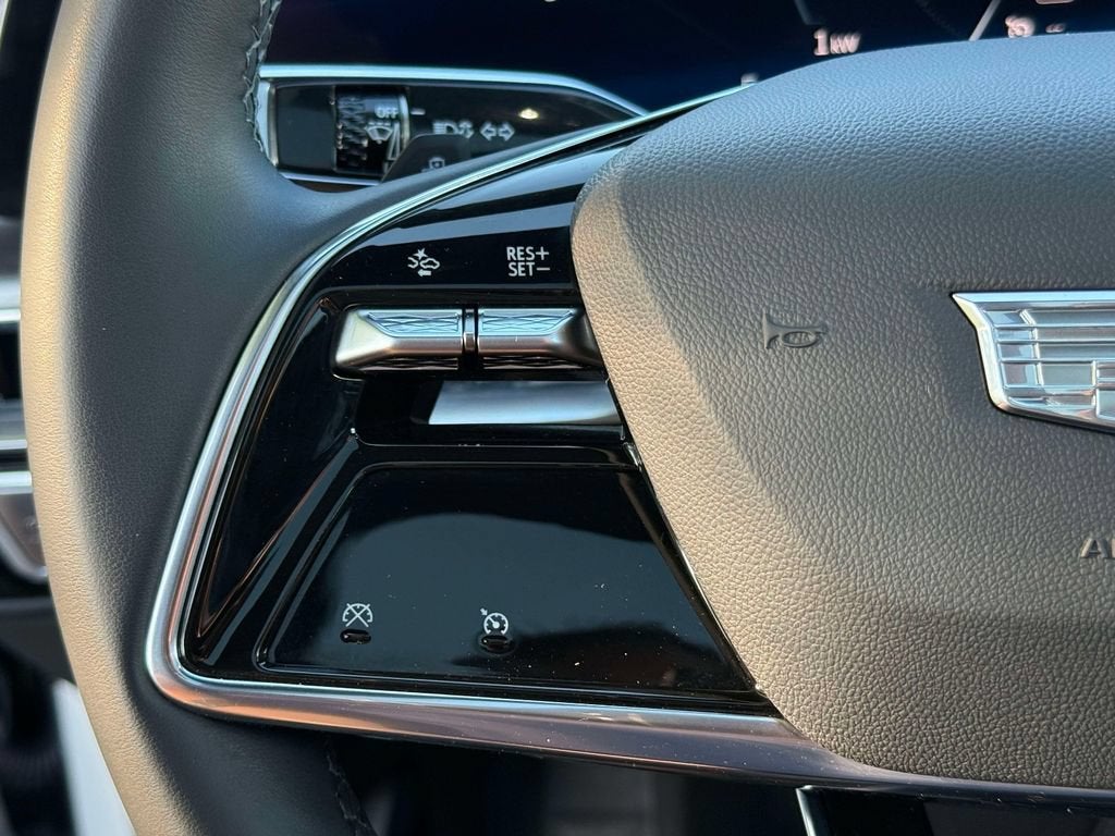 2024 Cadillac LYRIQ Tech