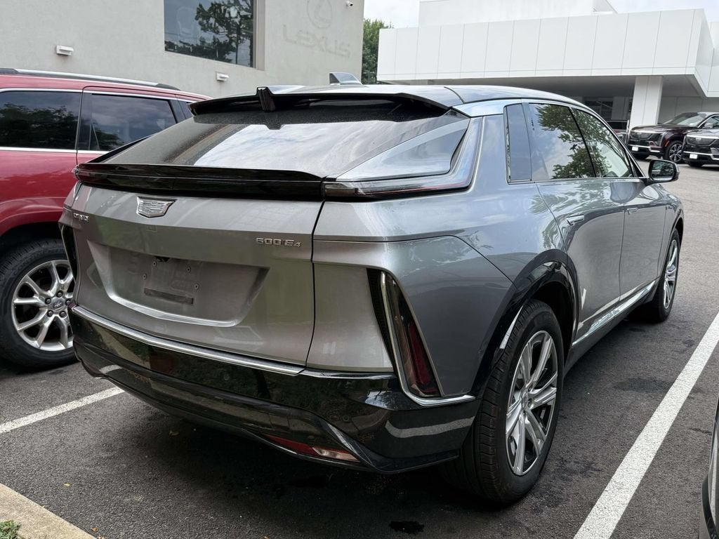 2024 Cadillac LYRIQ Tech