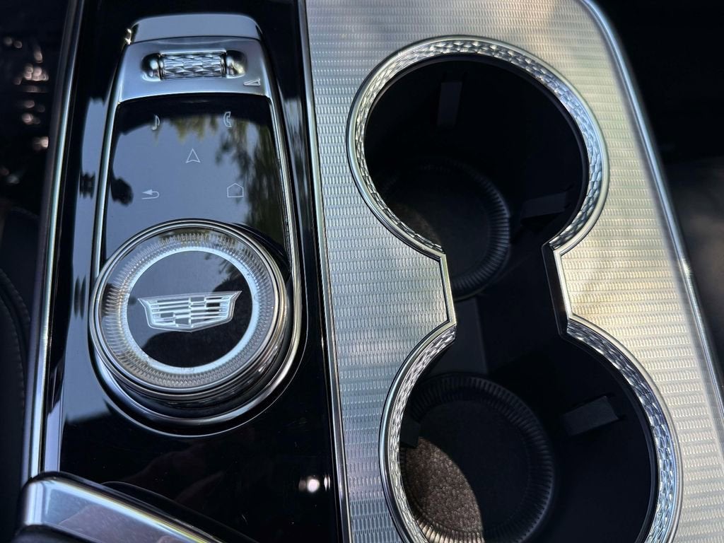 2024 Cadillac LYRIQ Tech