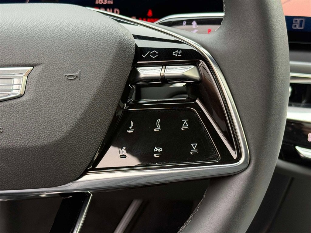 2024 Cadillac LYRIQ Tech