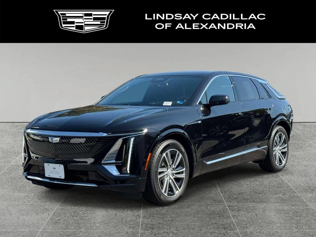2025 Cadillac LYRIQ Luxury 1