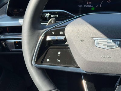 2025 Cadillac LYRIQ Luxury 1