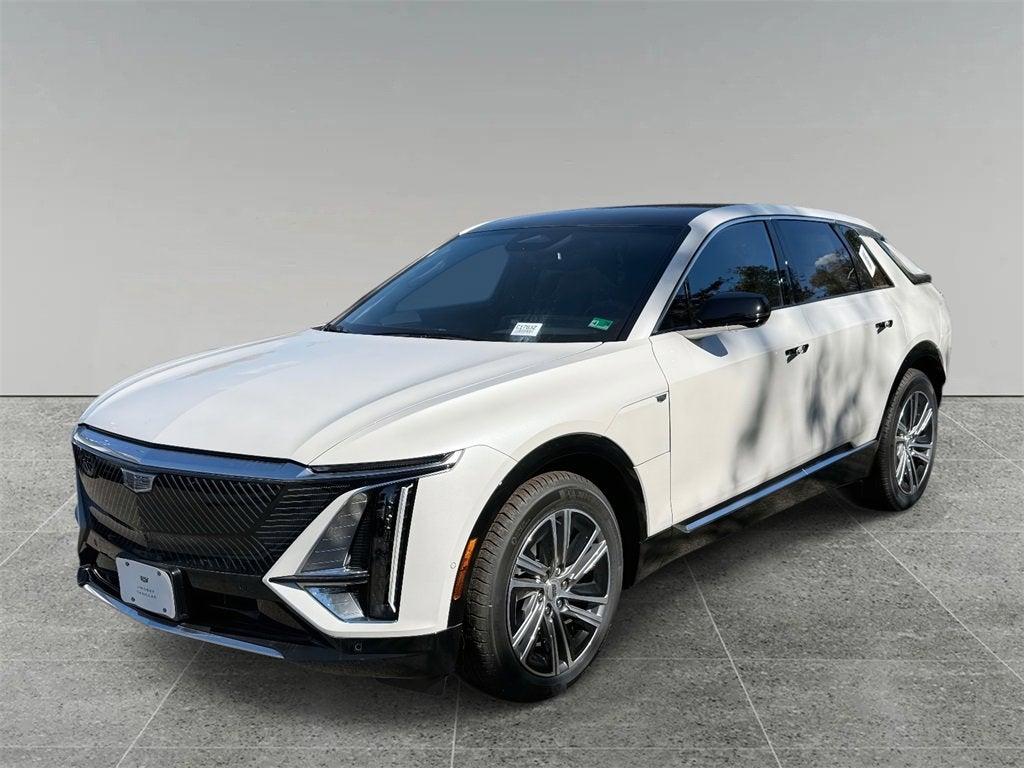 2025 Cadillac LYRIQ Luxury 1