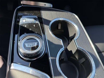 2025 Cadillac LYRIQ Luxury 1