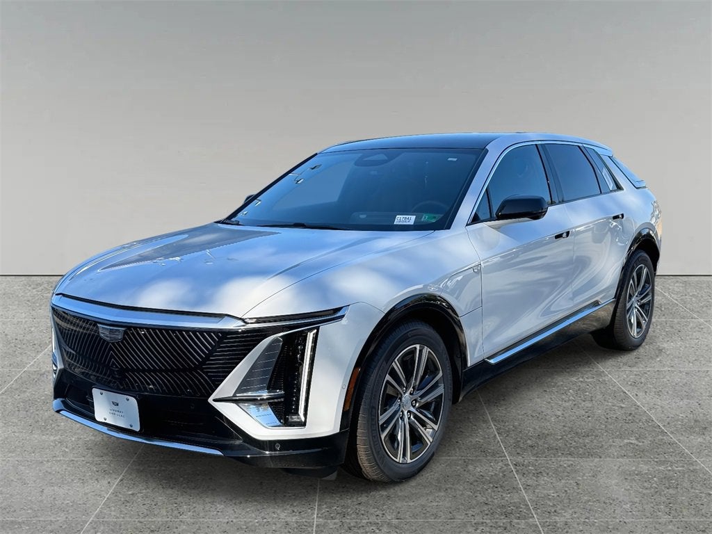 2025 Cadillac LYRIQ Luxury 1