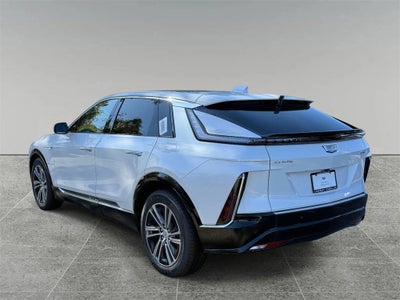 2025 Cadillac LYRIQ Luxury 1