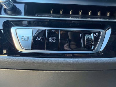 2025 Cadillac LYRIQ Luxury 1