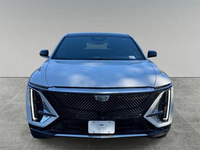 2025 Cadillac LYRIQ Luxury 1