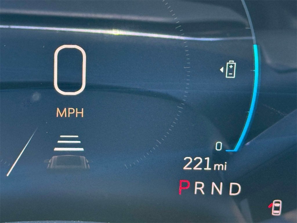 2025 Cadillac LYRIQ Luxury 1