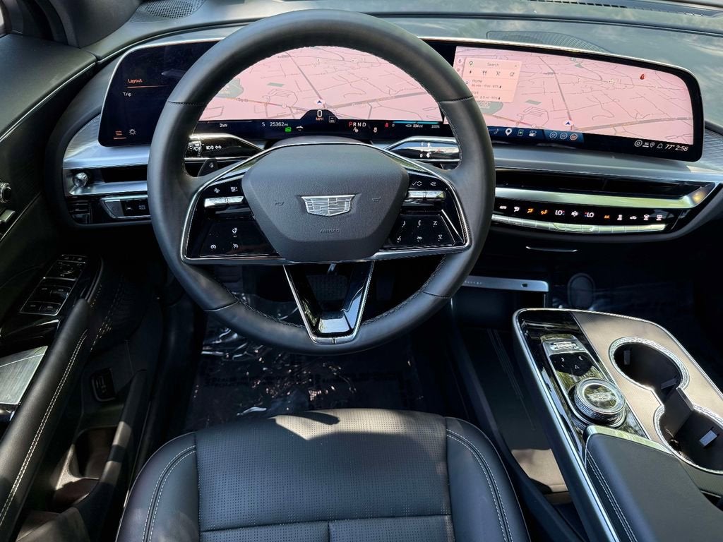 2025 Cadillac LYRIQ Luxury 1
