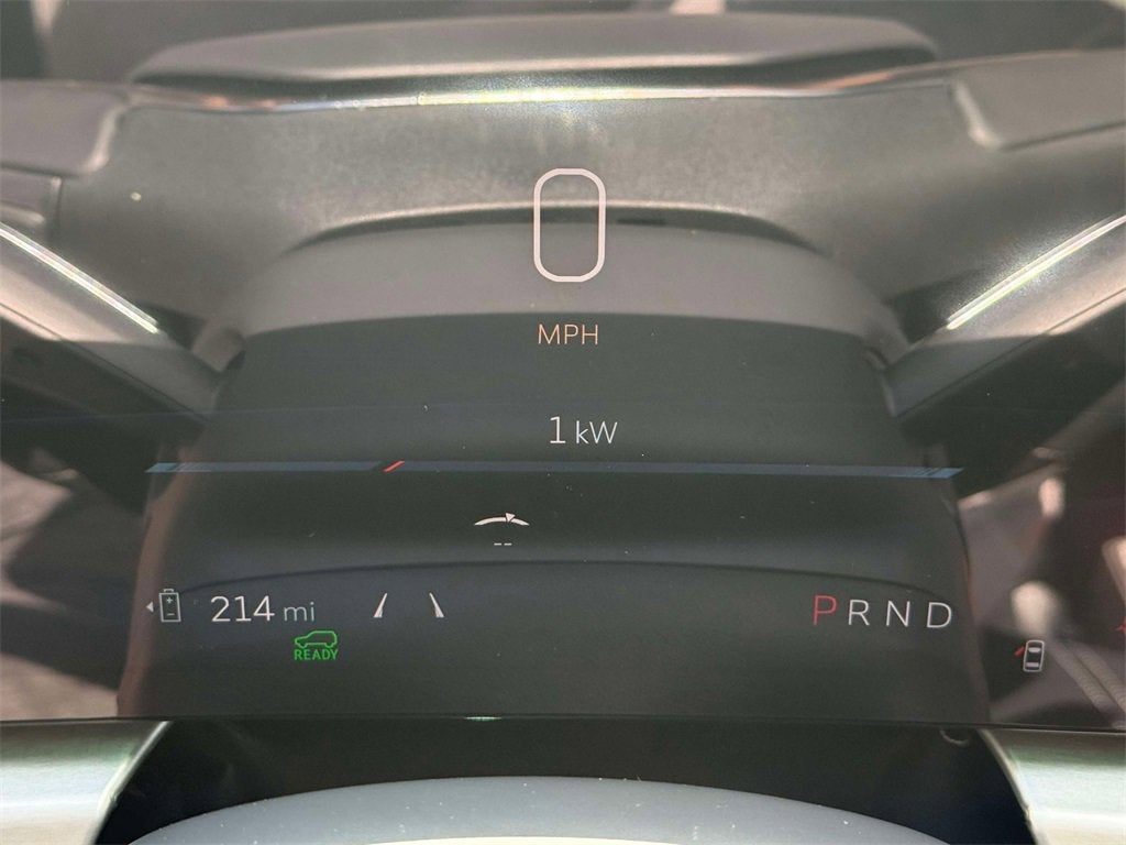 2025 Cadillac LYRIQ Luxury 1