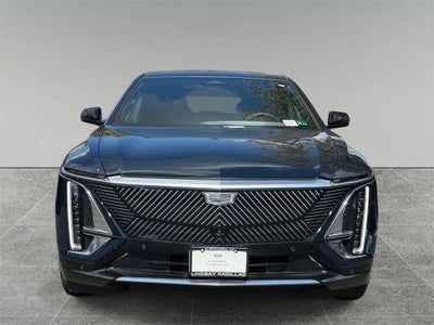 2025 Cadillac LYRIQ Luxury 1