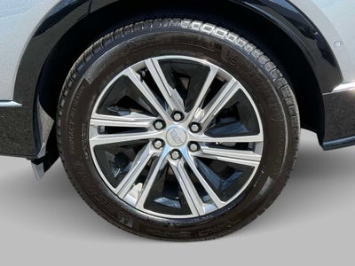 2024 Cadillac LYRIQ Luxury 1