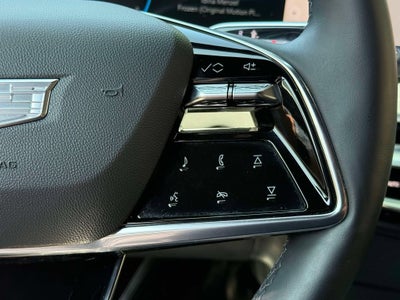 2024 Cadillac LYRIQ Luxury 1