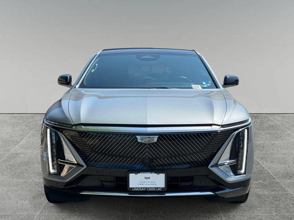 2024 Cadillac LYRIQ Luxury 1
