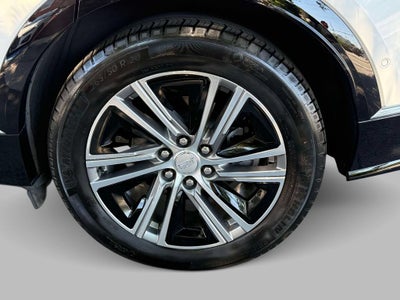 2024 Cadillac LYRIQ Luxury 2