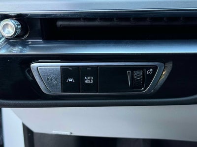 2024 Cadillac LYRIQ Luxury 2