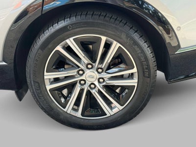 2024 Cadillac LYRIQ Luxury 2