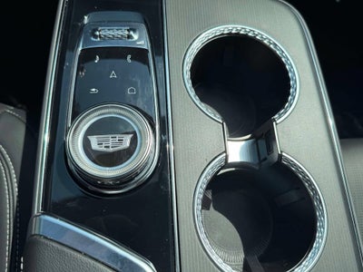 2024 Cadillac LYRIQ Luxury 2