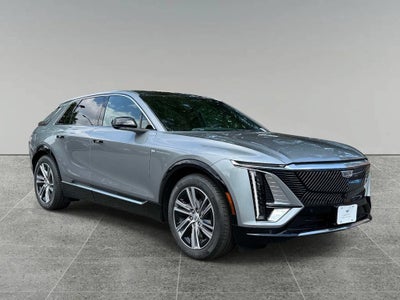 2024 Cadillac LYRIQ Luxury 2