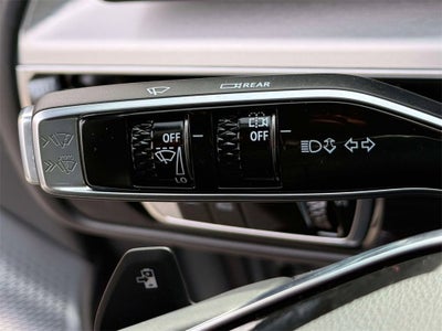 2026 Cadillac LYRIQ Premium Luxury