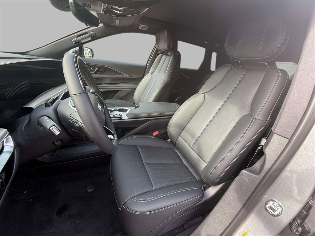 2026 Cadillac LYRIQ Premium Luxury