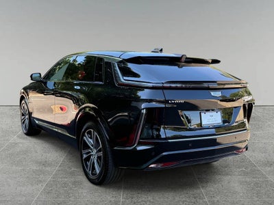 2024 Cadillac LYRIQ Luxury 2