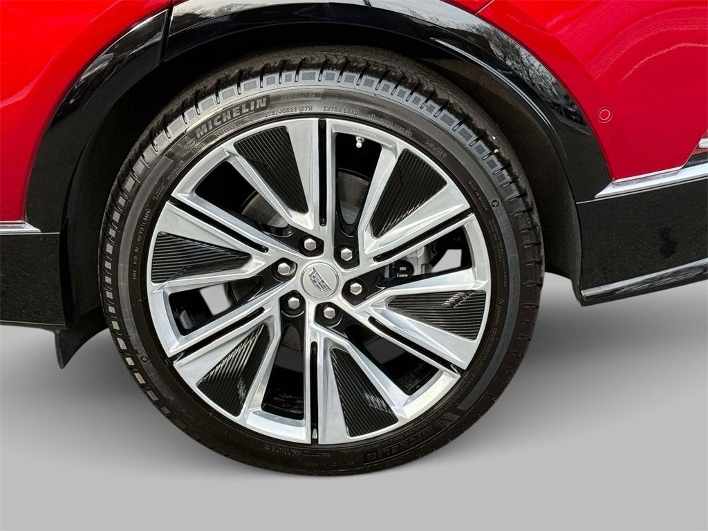 2024 Cadillac LYRIQ Luxury 3