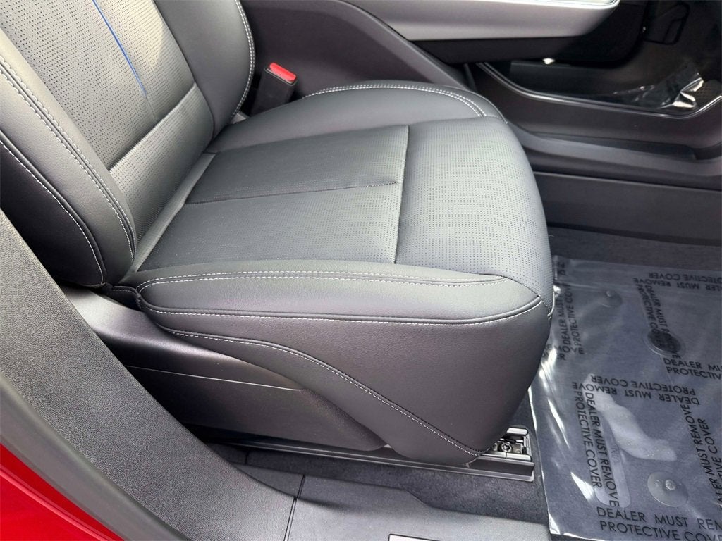 2024 Cadillac LYRIQ Luxury 3