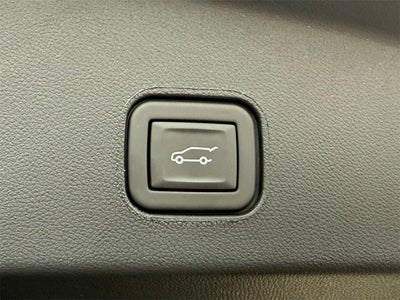 2024 Cadillac LYRIQ Luxury 3