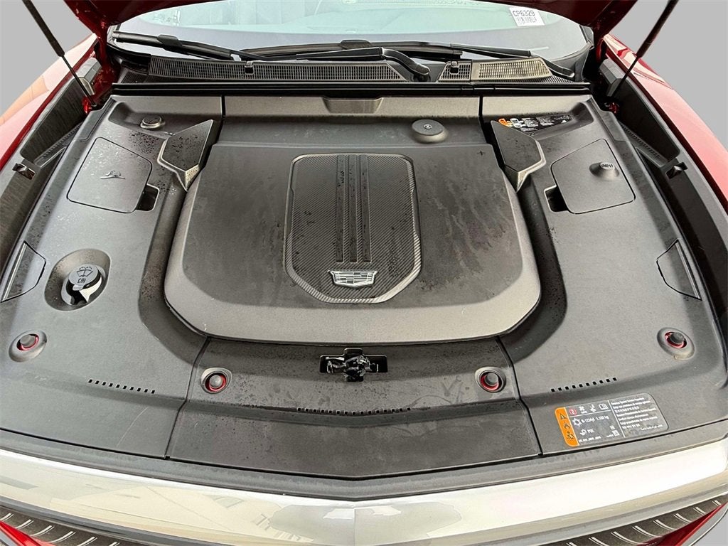 2024 Cadillac LYRIQ Luxury 3