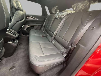 2024 Cadillac LYRIQ Luxury 3