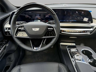 2024 Cadillac LYRIQ Luxury 3