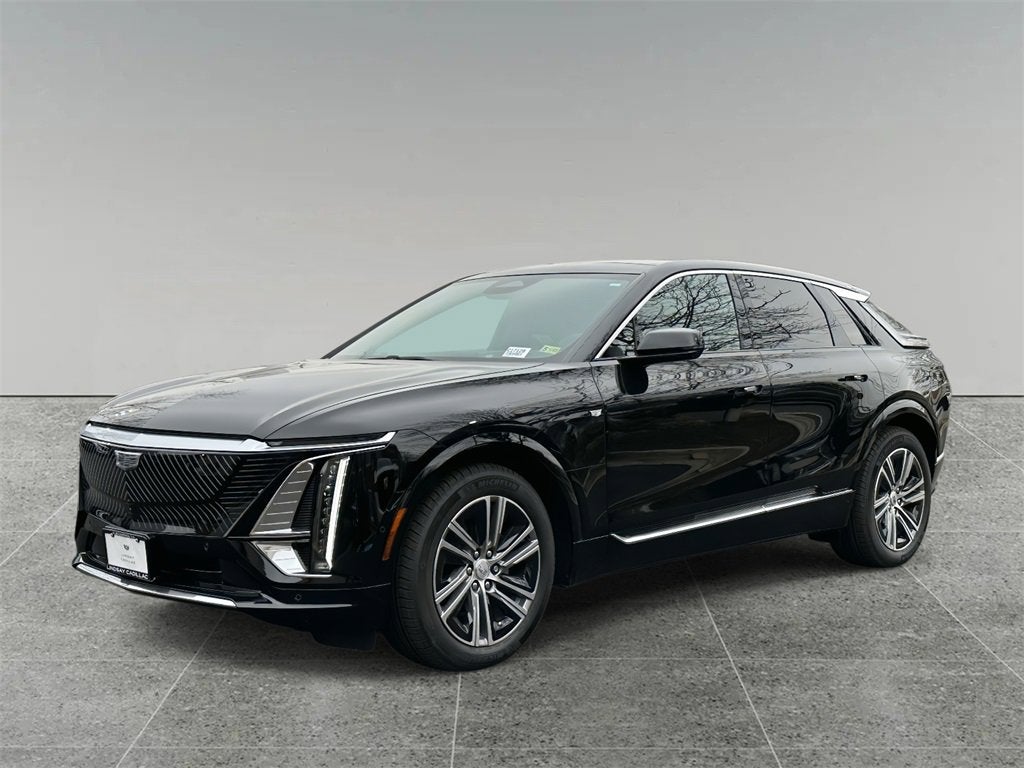 2024 Cadillac LYRIQ Luxury 3