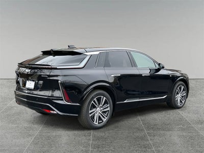2024 Cadillac LYRIQ Luxury 3