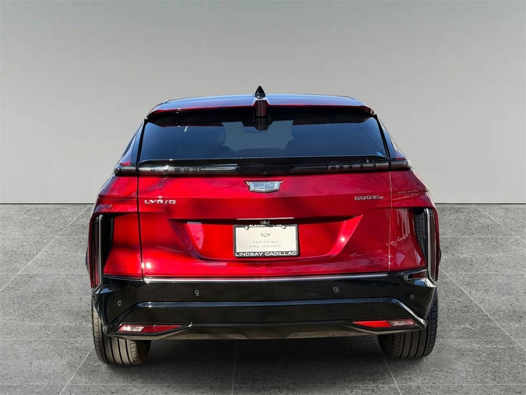 2024 Cadillac LYRIQ Luxury 3