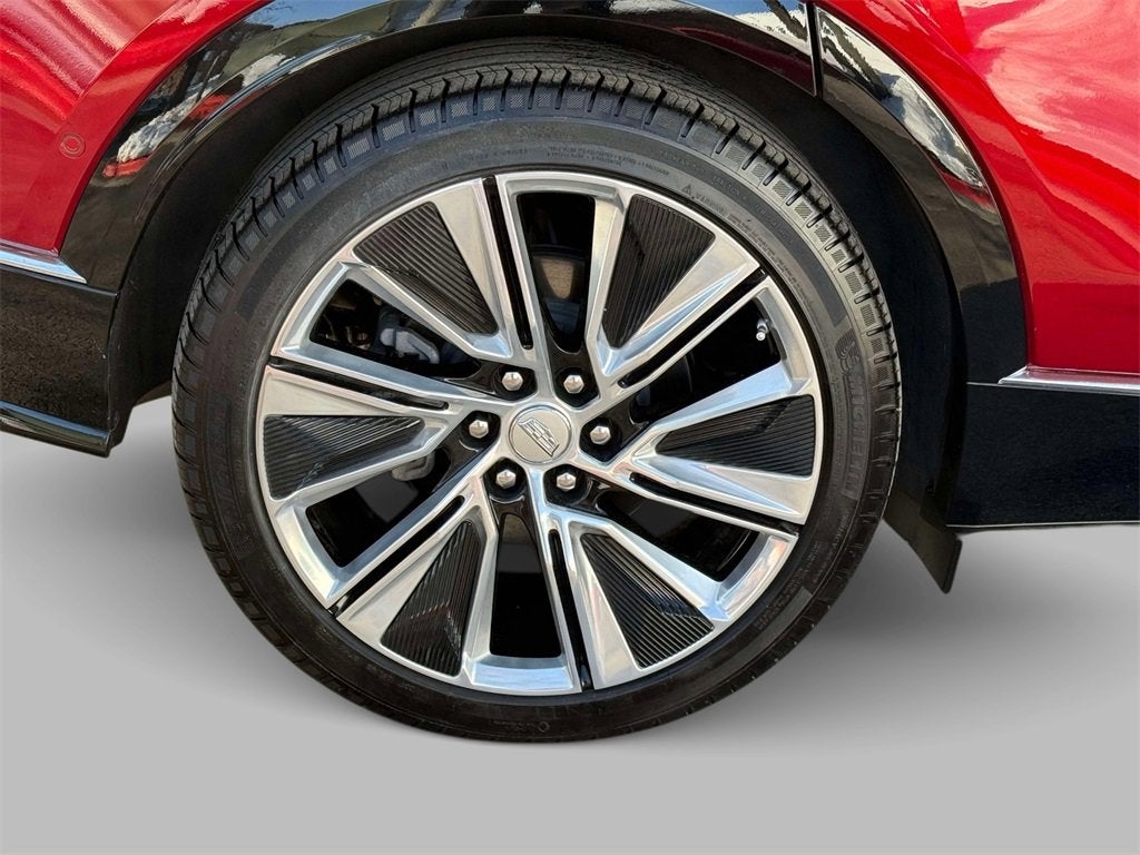 2024 Cadillac LYRIQ Luxury 3