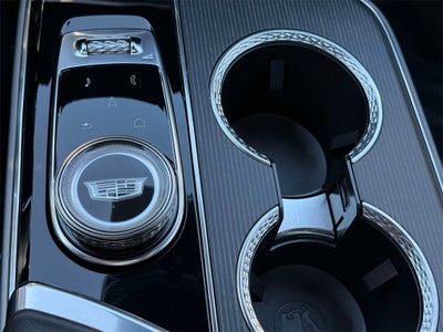 2024 Cadillac LYRIQ Luxury 3