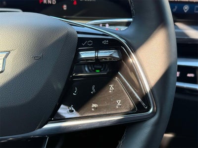 2024 Cadillac LYRIQ Luxury 3