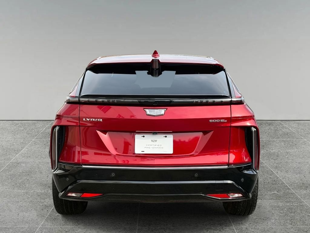 2024 Cadillac LYRIQ Luxury 3