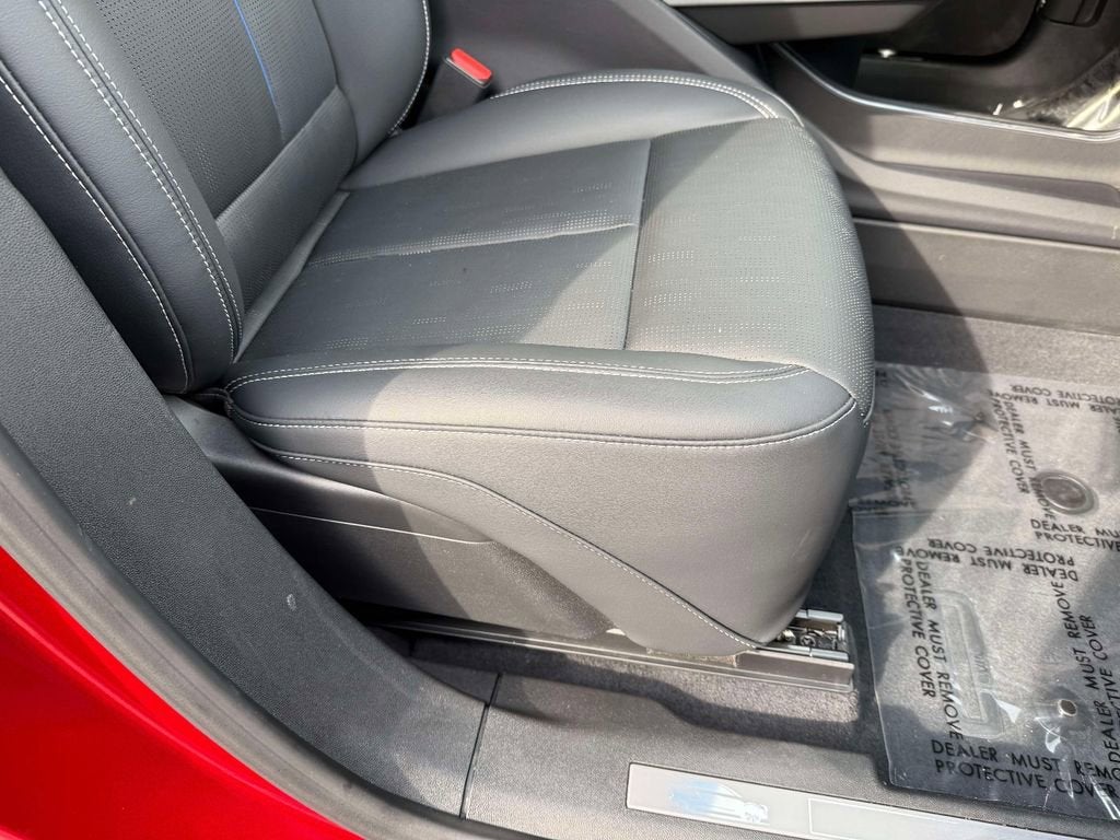 2024 Cadillac LYRIQ Luxury 3