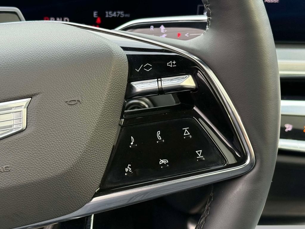 2024 Cadillac LYRIQ Luxury 3