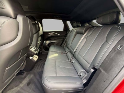 2024 Cadillac LYRIQ Luxury 3