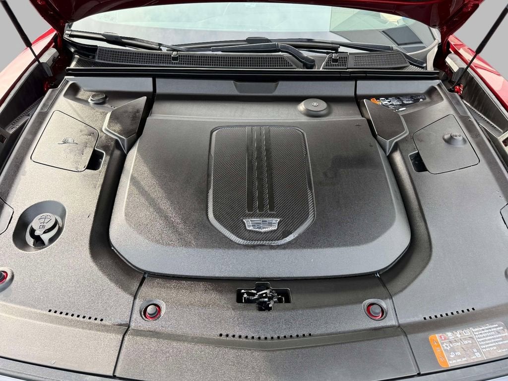 2024 Cadillac LYRIQ Sport 1