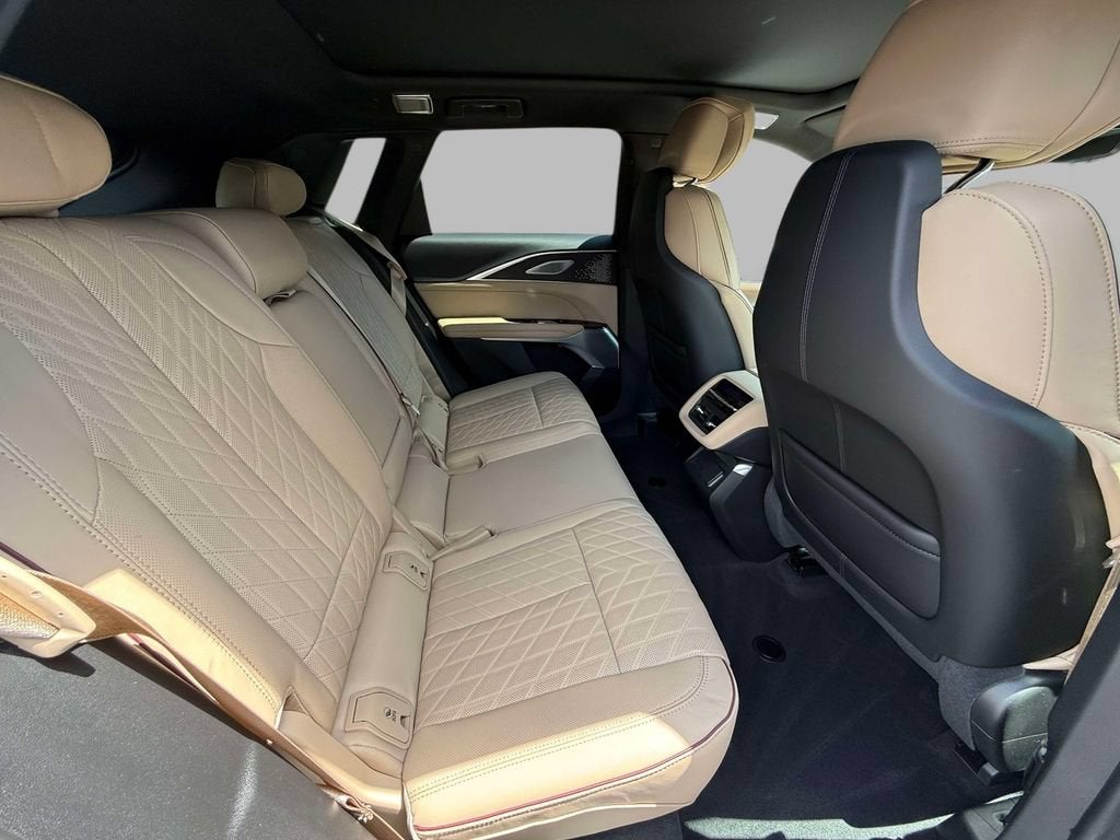 2026 Cadillac LYRIQ Signature Luxury