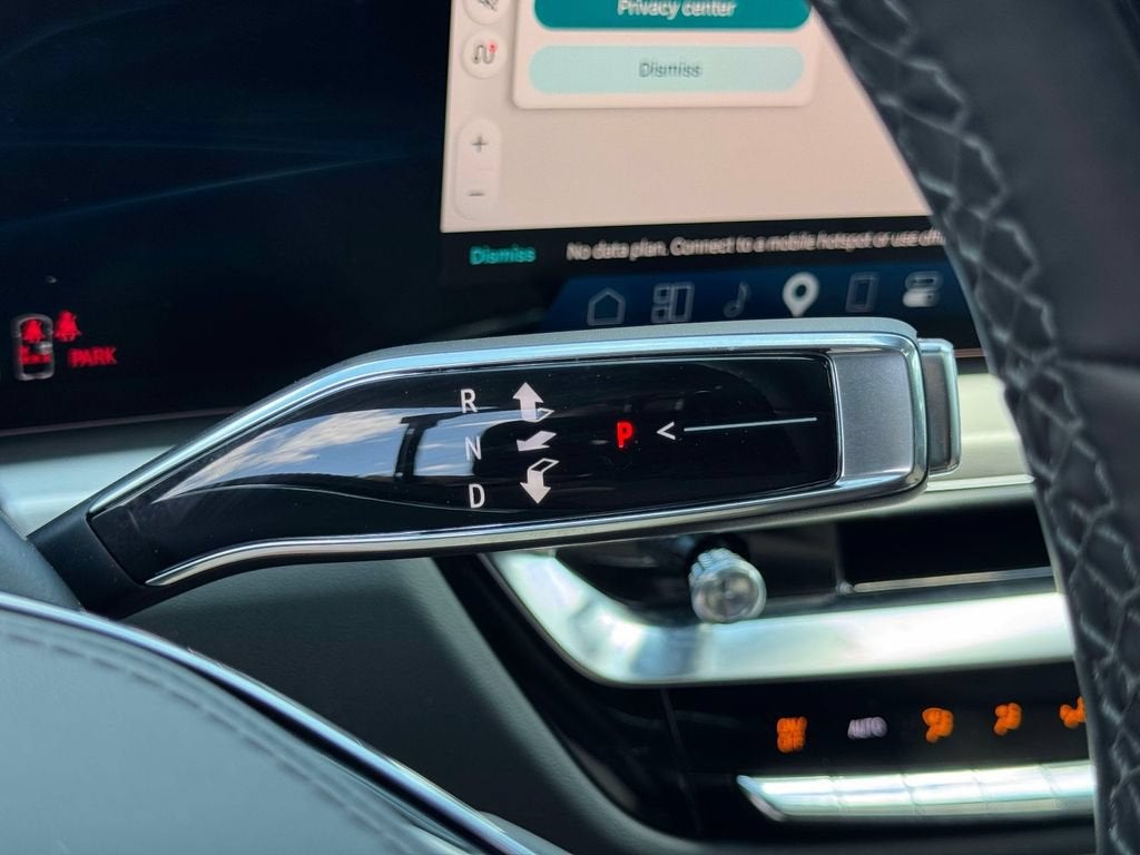 2026 Cadillac LYRIQ Signature Luxury